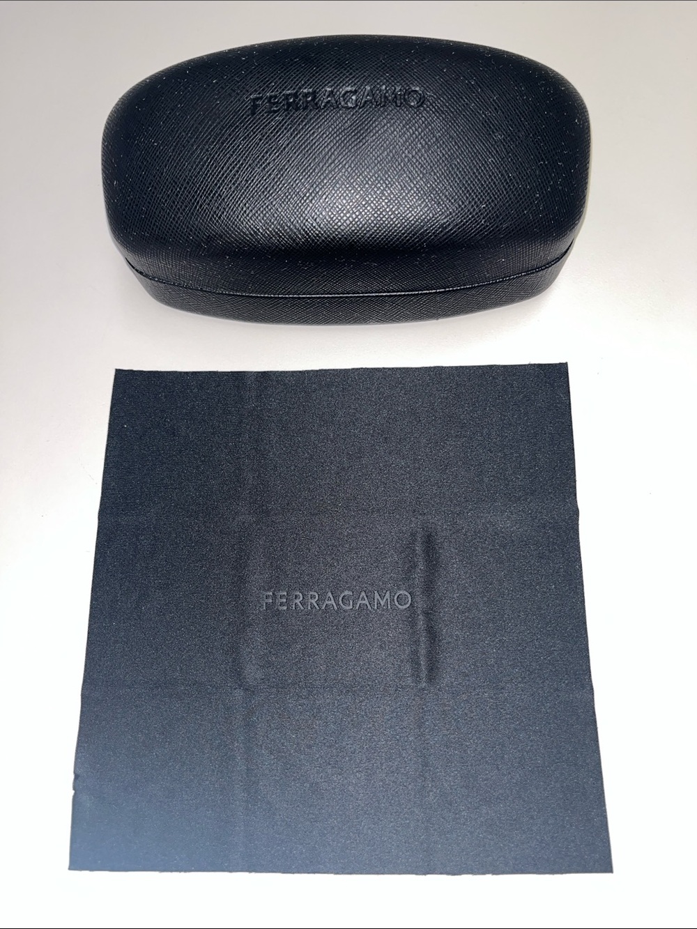 Ferragamo Logo Sunnies Case with Cleaning Cloth
